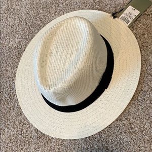 Straw Fedora hat